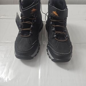 High Sierra Black Hiking Boots